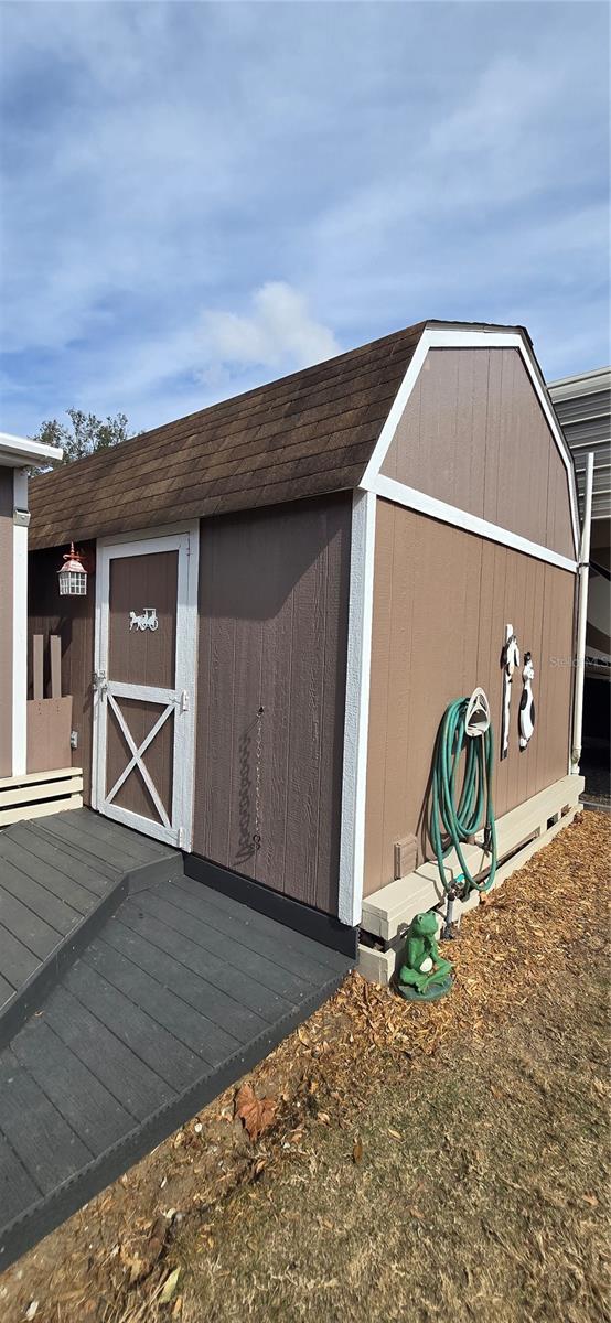 Image 34 of 42 For 20406 Peachtree Lane