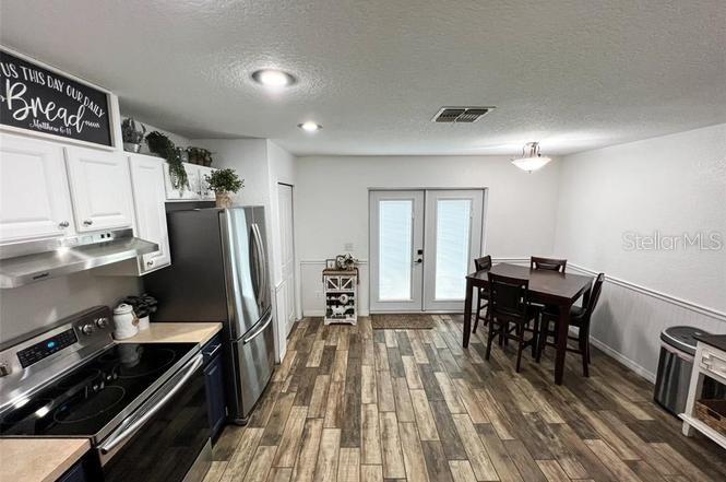 Image 12 of 67 For 2129 Pine Cone Avenue