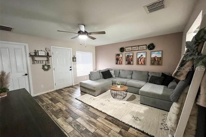 Image 5 of 67 For 2129 Pine Cone Avenue