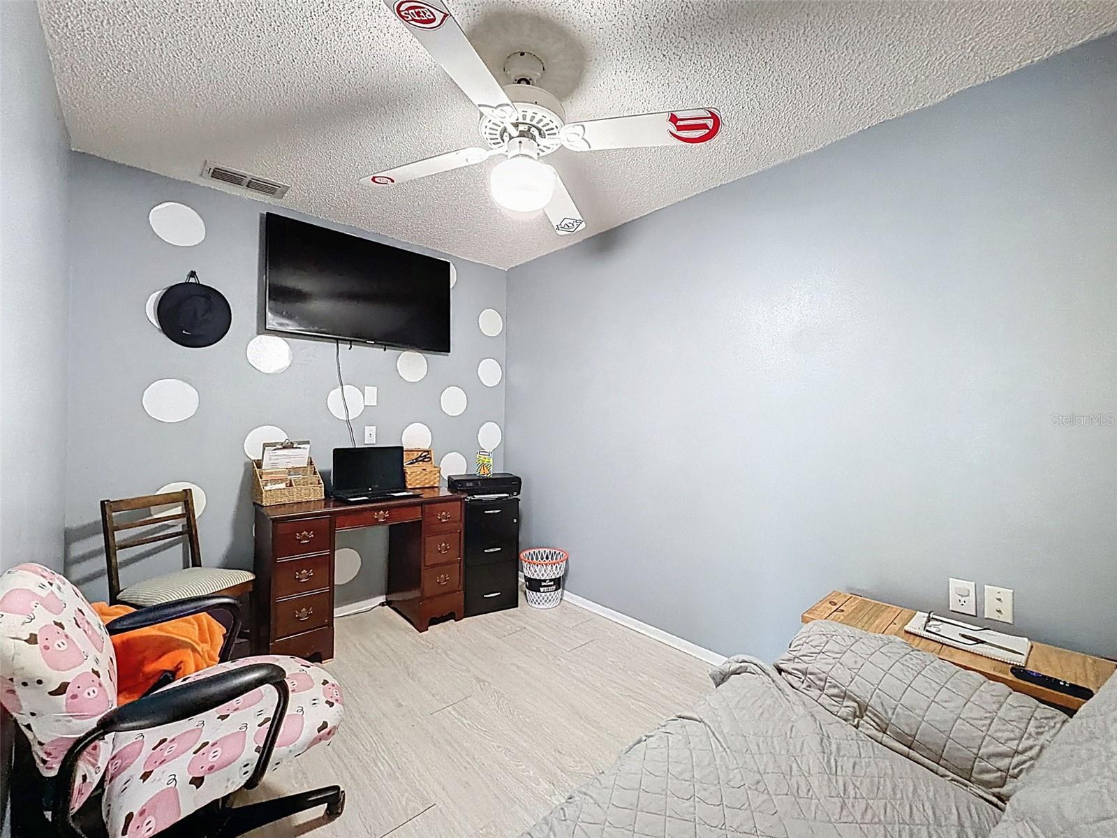 Image 30 of 41 For 10654 Fallen Leaf Lane