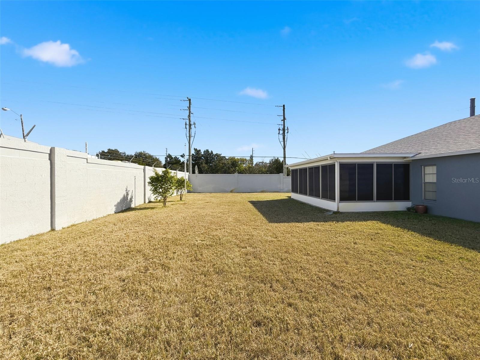 Image 35 of 41 For 10654 Fallen Leaf Lane