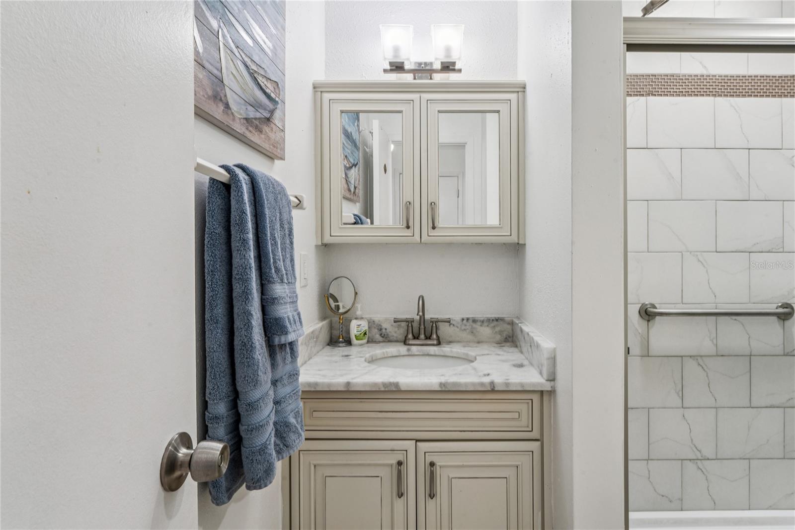 Image 24 of 46 For 8931 Blind Pass Road 355