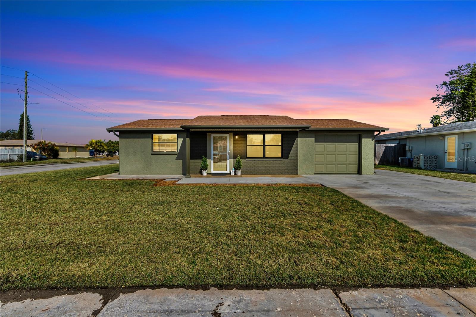 Image 3 of 51 For 3415 Salisbury Drive