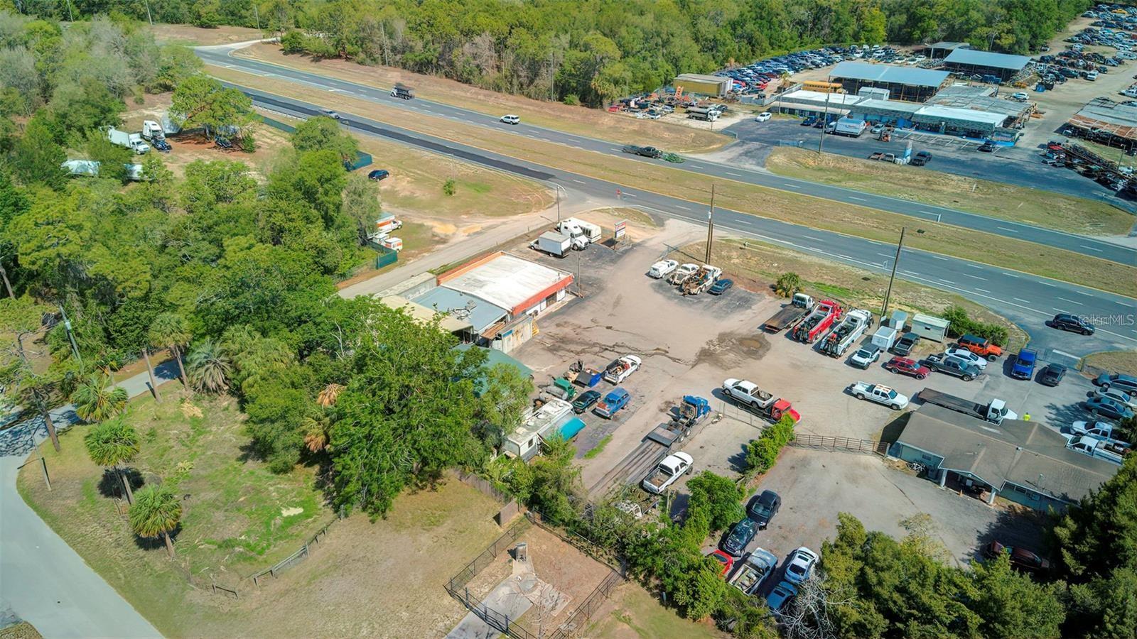 Listing photo id 24 for 29114 Cortez Boulevard