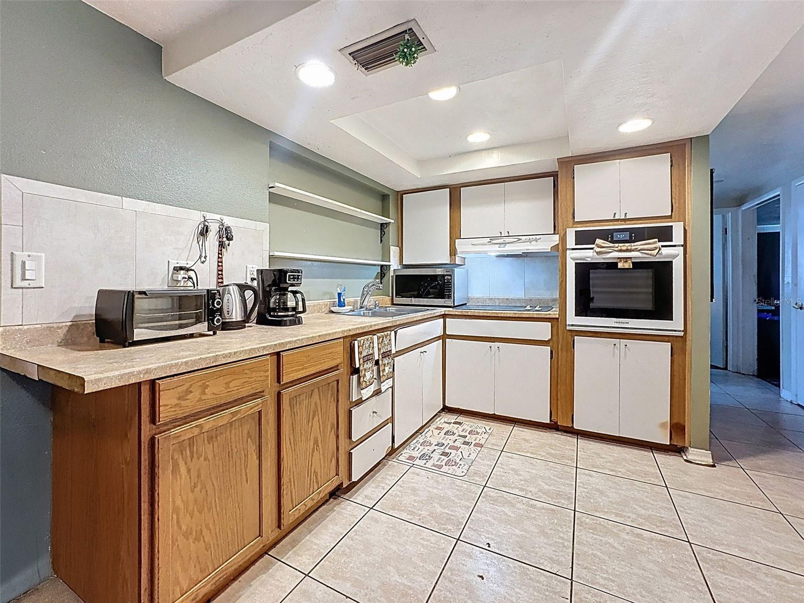 Image 7 of 55 For 12704 Cornell Court