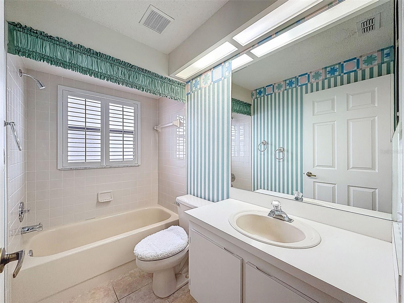 Image 33 of 48 For 14345 Pimberton Drive