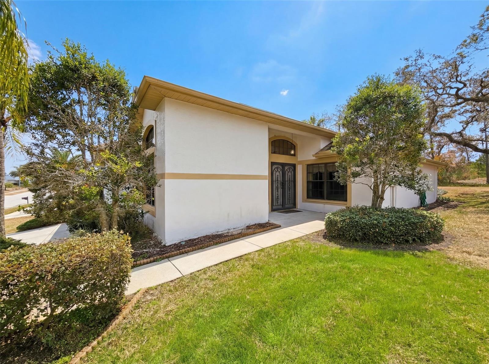 Image 7 of 48 For 14345 Pimberton Drive