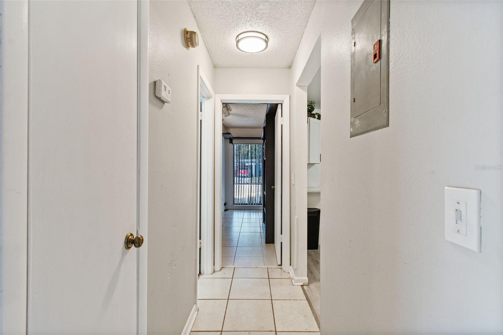 Image 14 of 96 For 1930 Gregory Drive