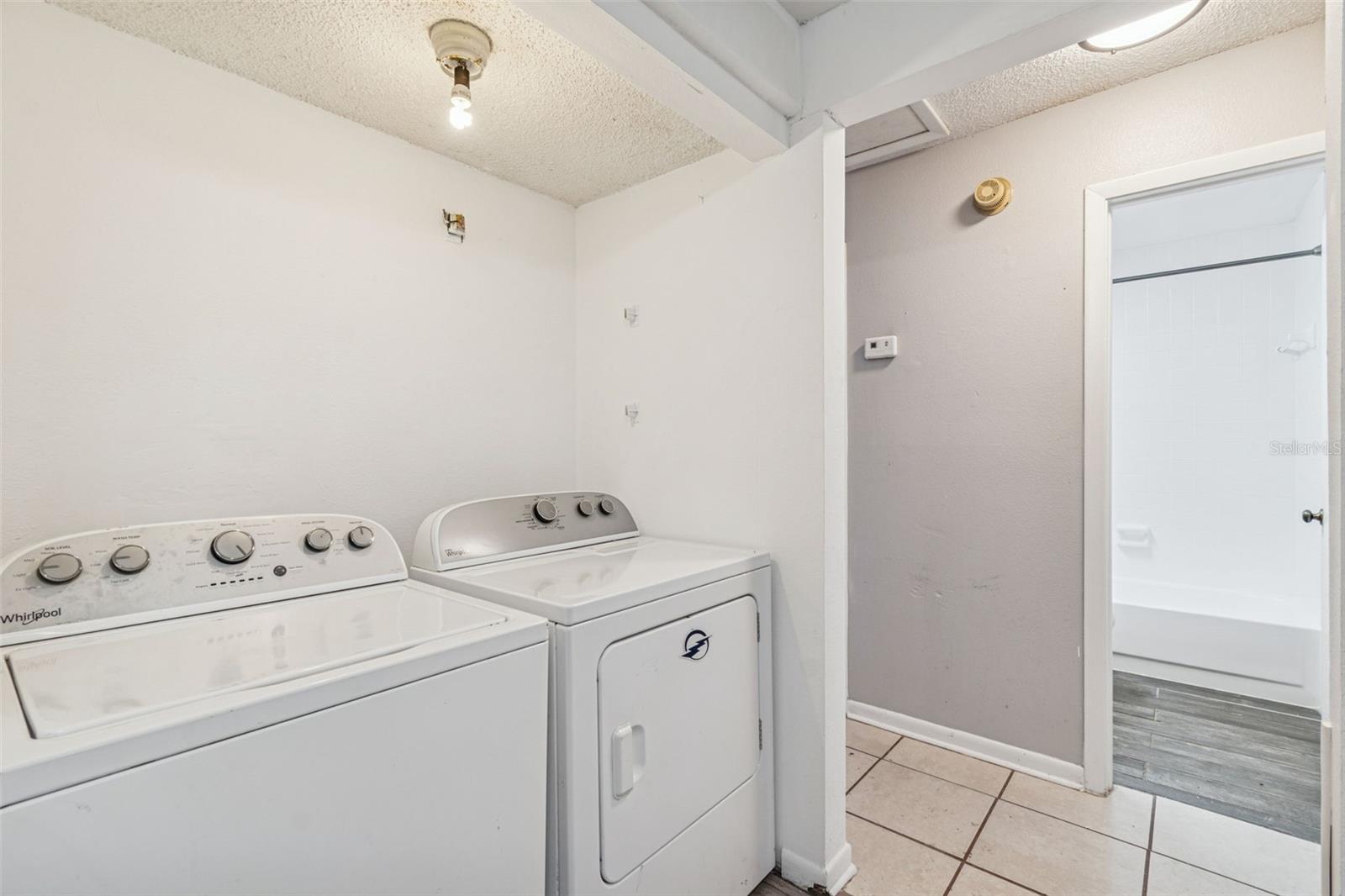 Image 30 of 96 For 1930 Gregory Drive