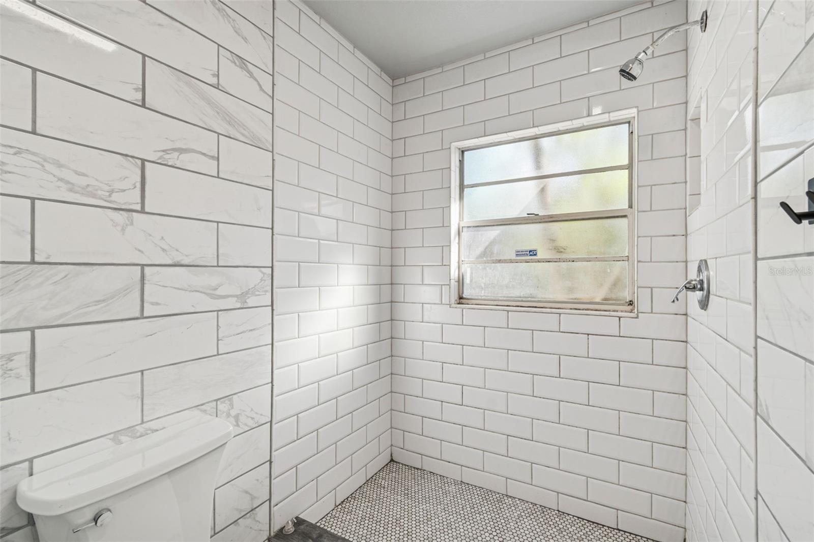 Image 52 of 96 For 1930 Gregory Drive