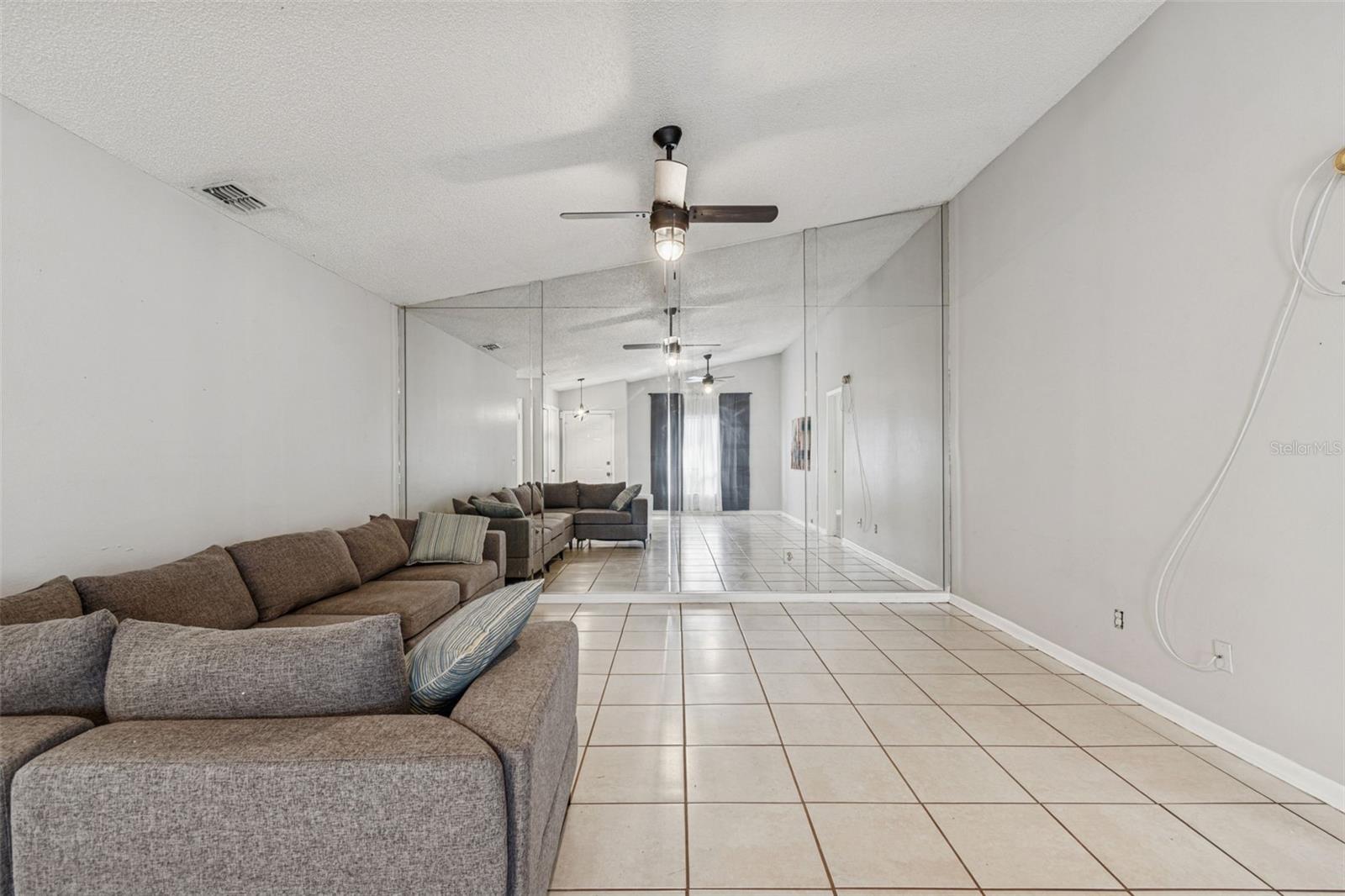 Image 60 of 96 For 1930 Gregory Drive