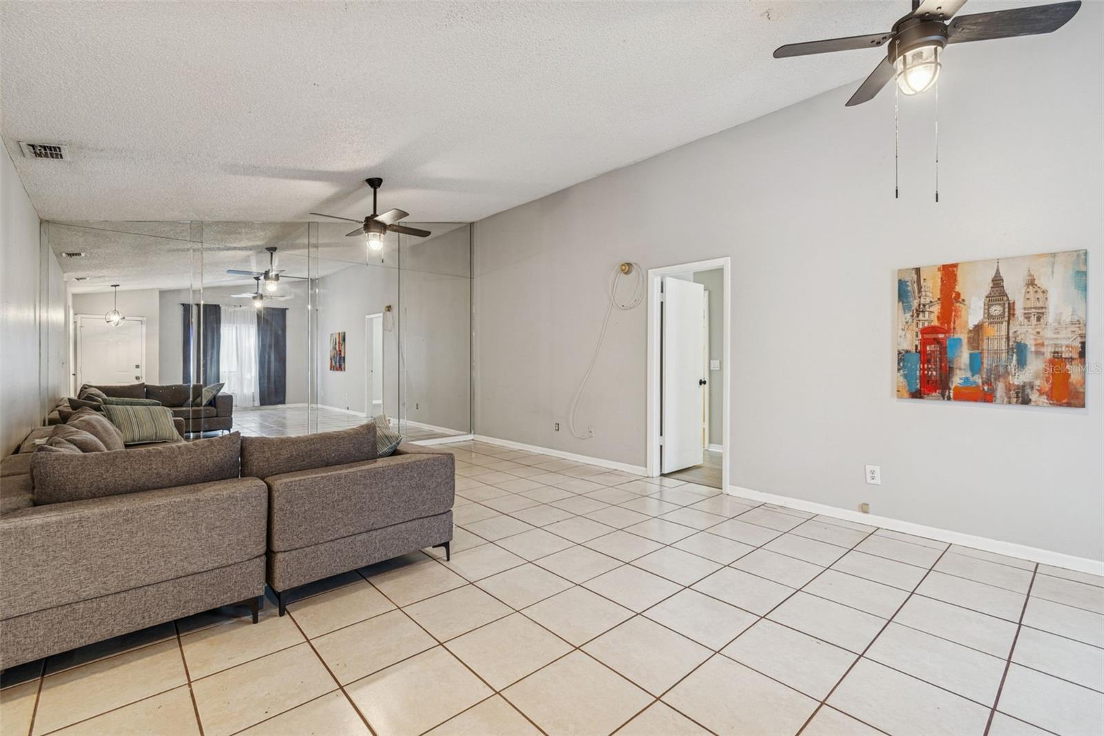 Image 67 of 96 For 1930 Gregory Drive