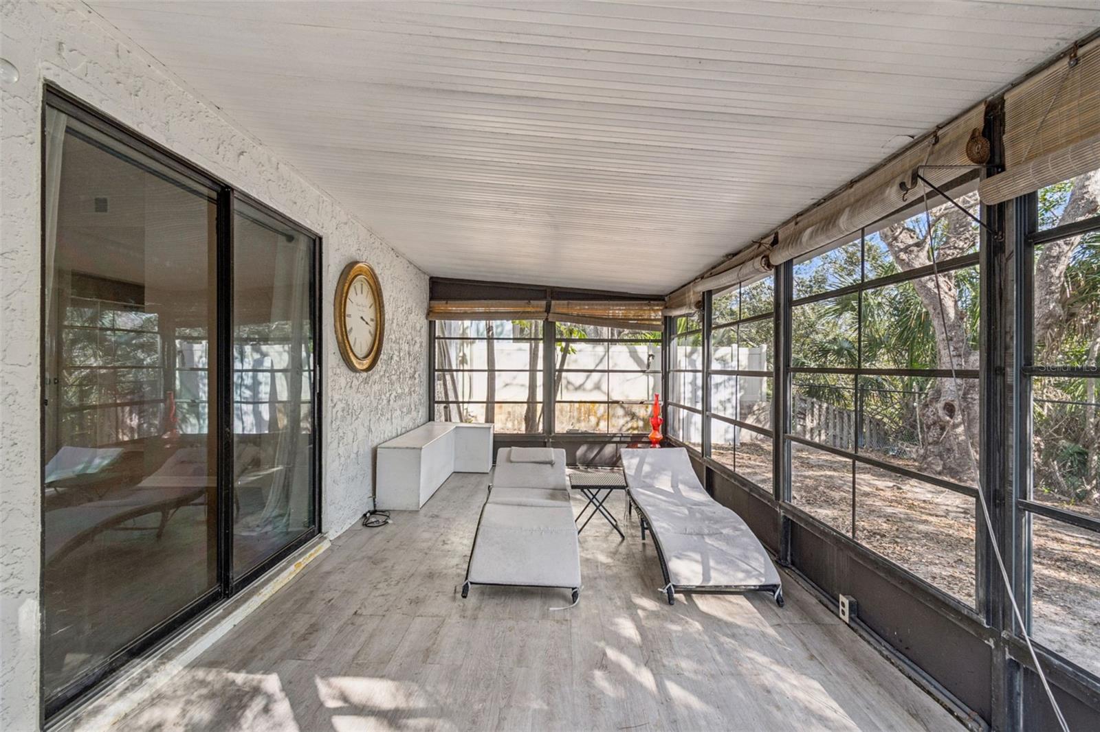 Image 71 of 96 For 1930 Gregory Drive