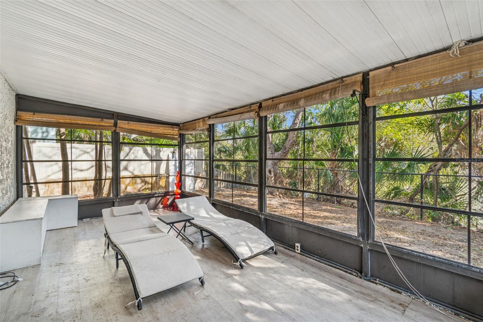 Image 77 of 96 For 1930 Gregory Drive