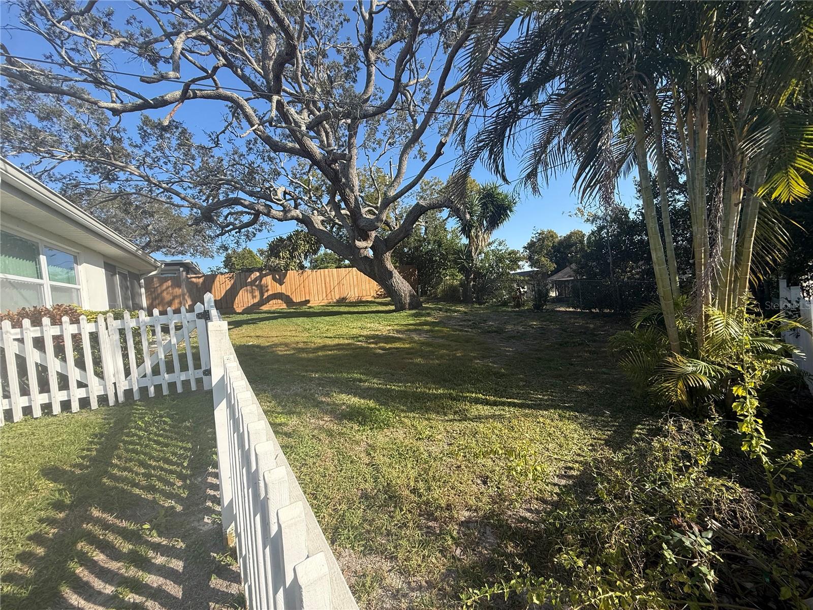 Image 15 of 23 For 5412 Golden Nugget Drive