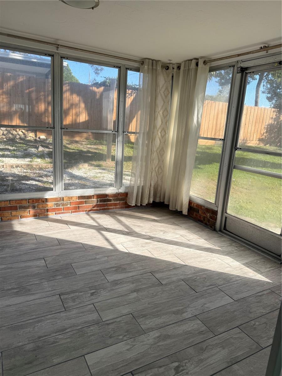 Image 17 of 23 For 5412 Golden Nugget Drive