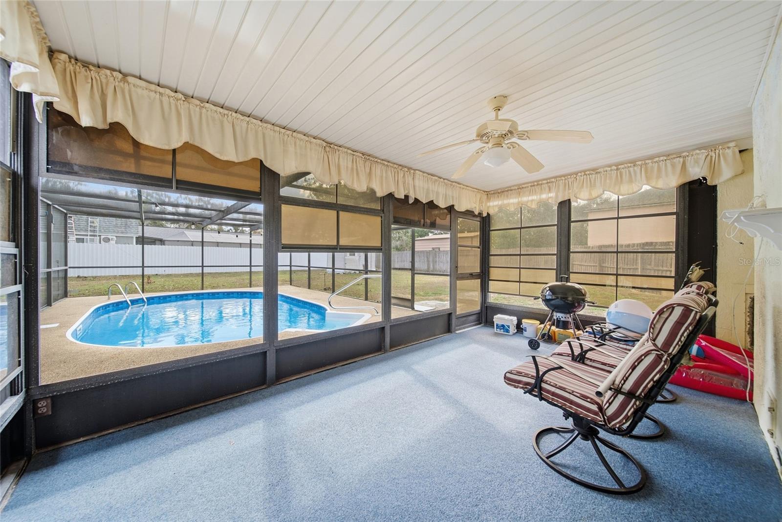 Image 19 of 32 For 8398 Begonia Street