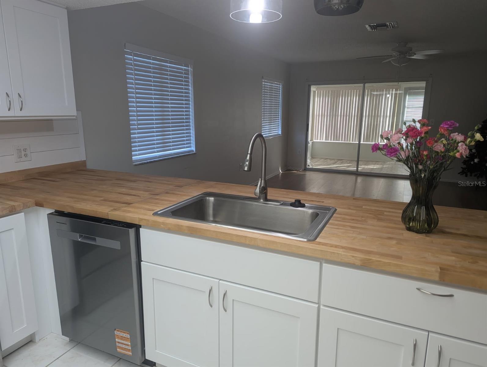 Image 3 of 17 For 2270 Alden Lane A