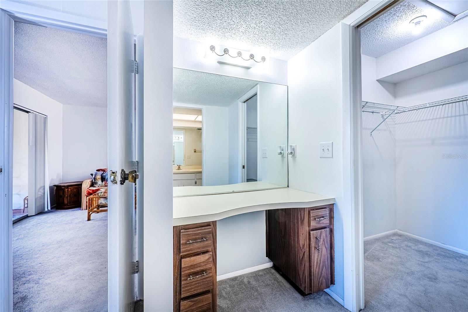 Image 26 of 41 For 5197 Silent Loop 224