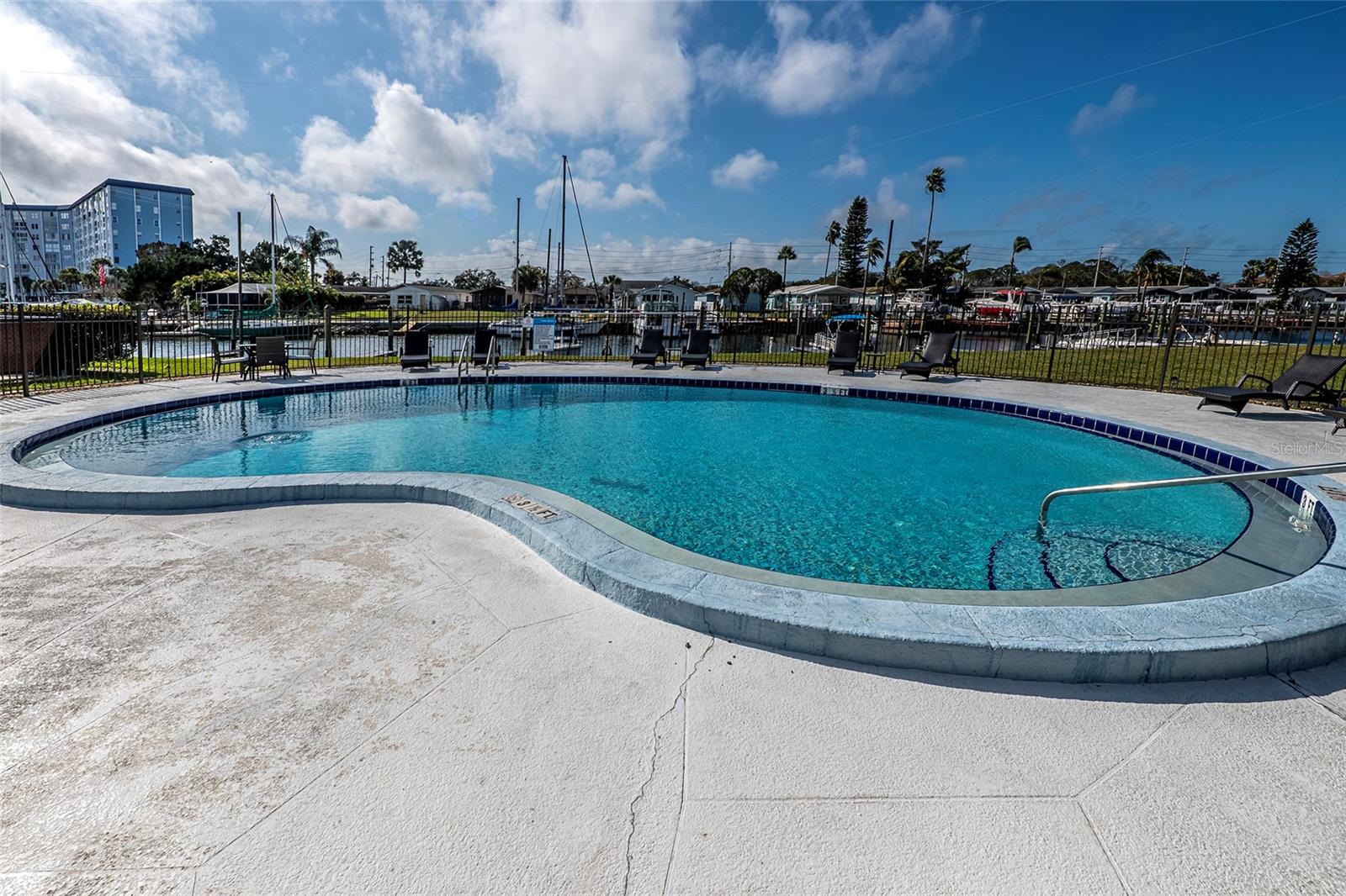 Image 35 of 41 For 5197 Silent Loop 224