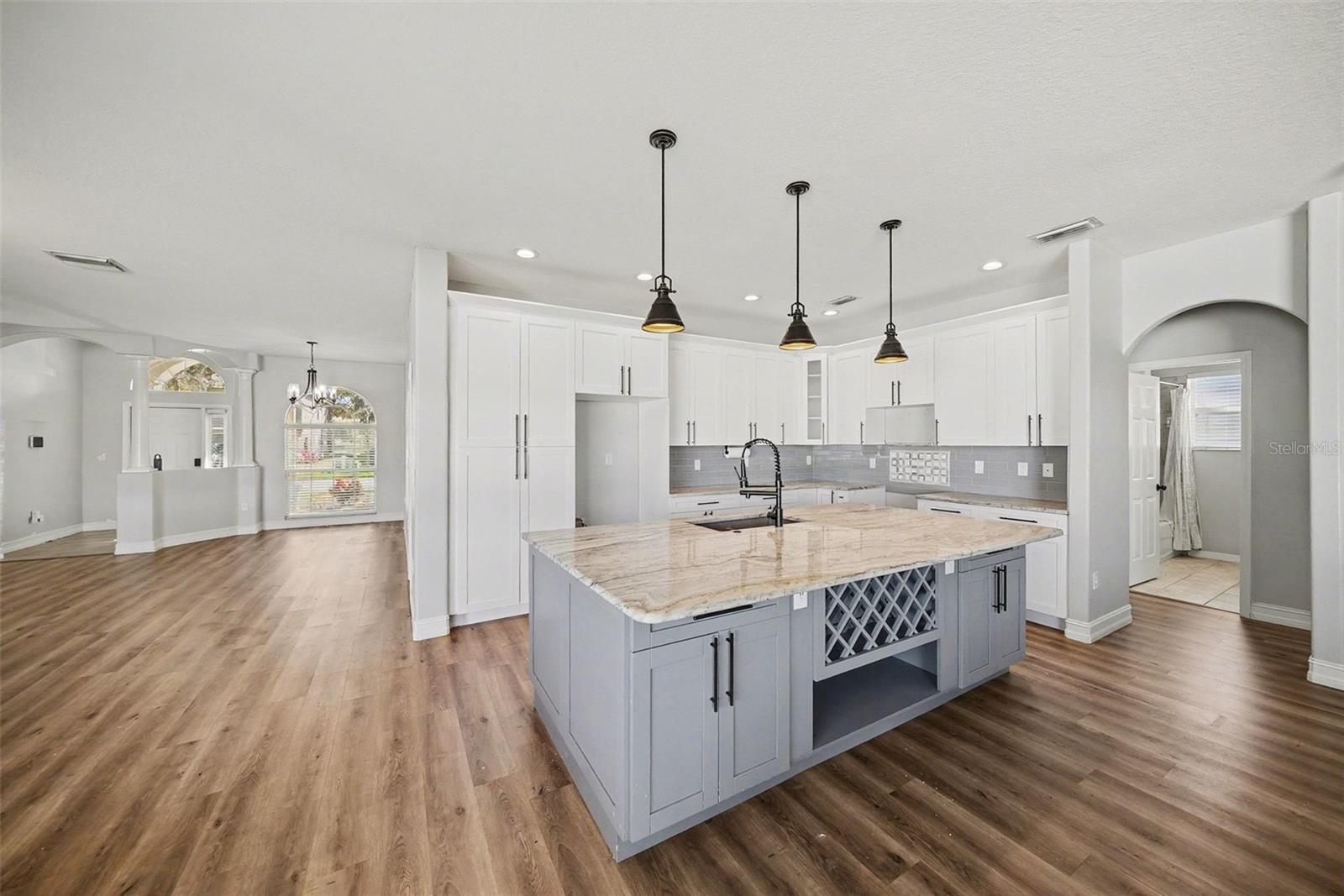 Image 5 of 34 For 4809 Walnut Ridge Road