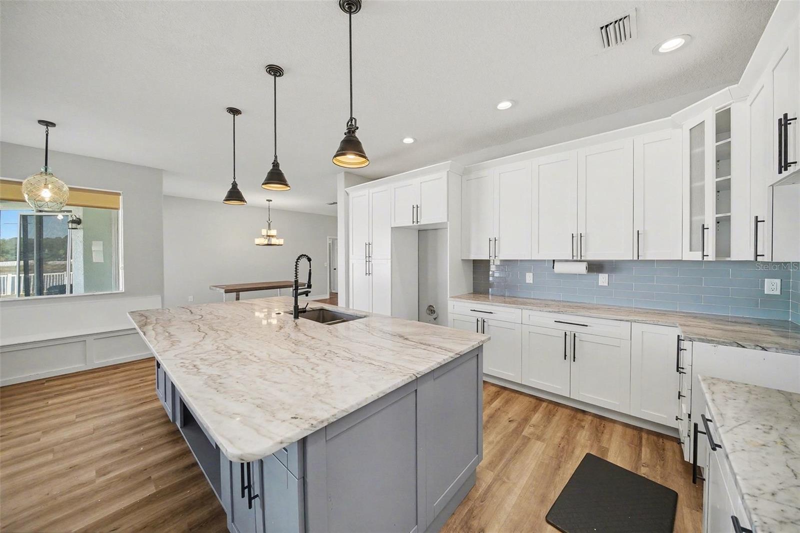 Image 7 of 34 For 4809 Walnut Ridge Road