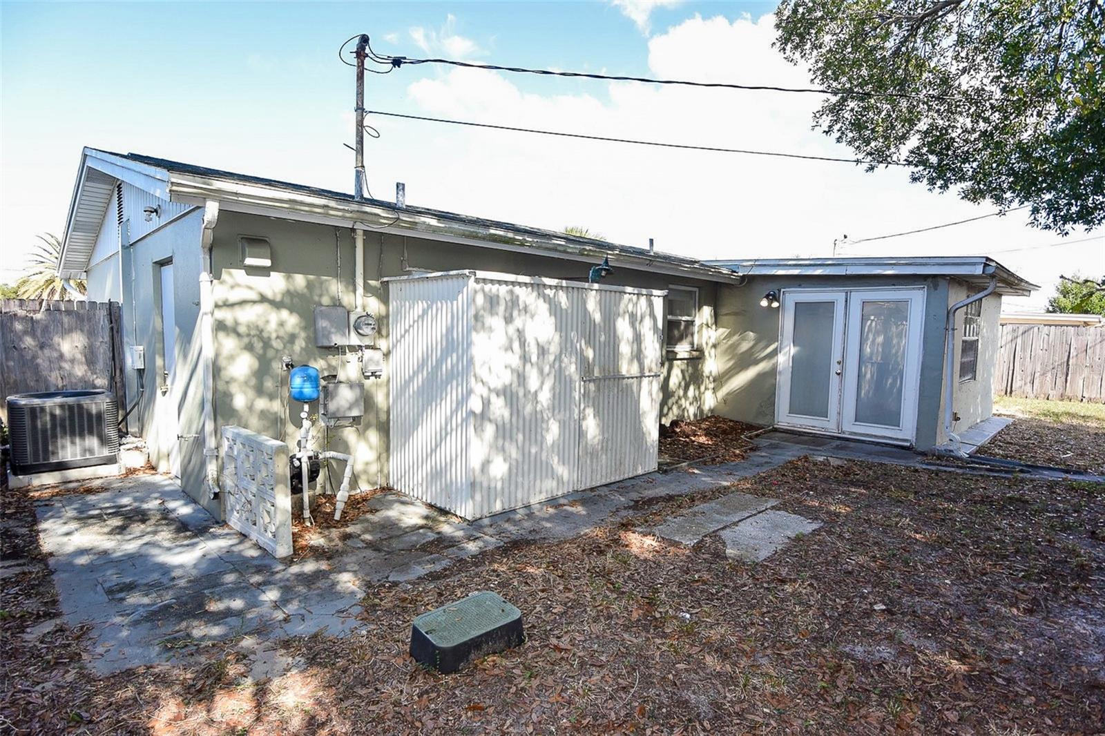 Image 19 of 26 For 5538 Casino Drive