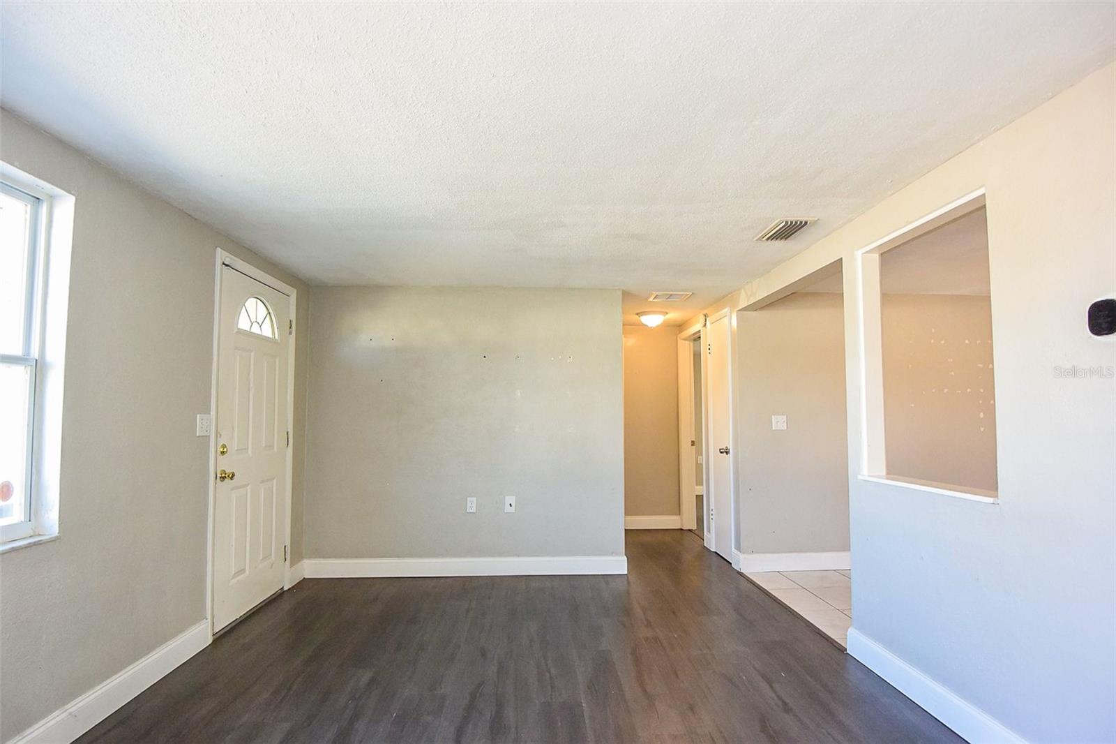 Image 6 of 26 For 5538 Casino Drive