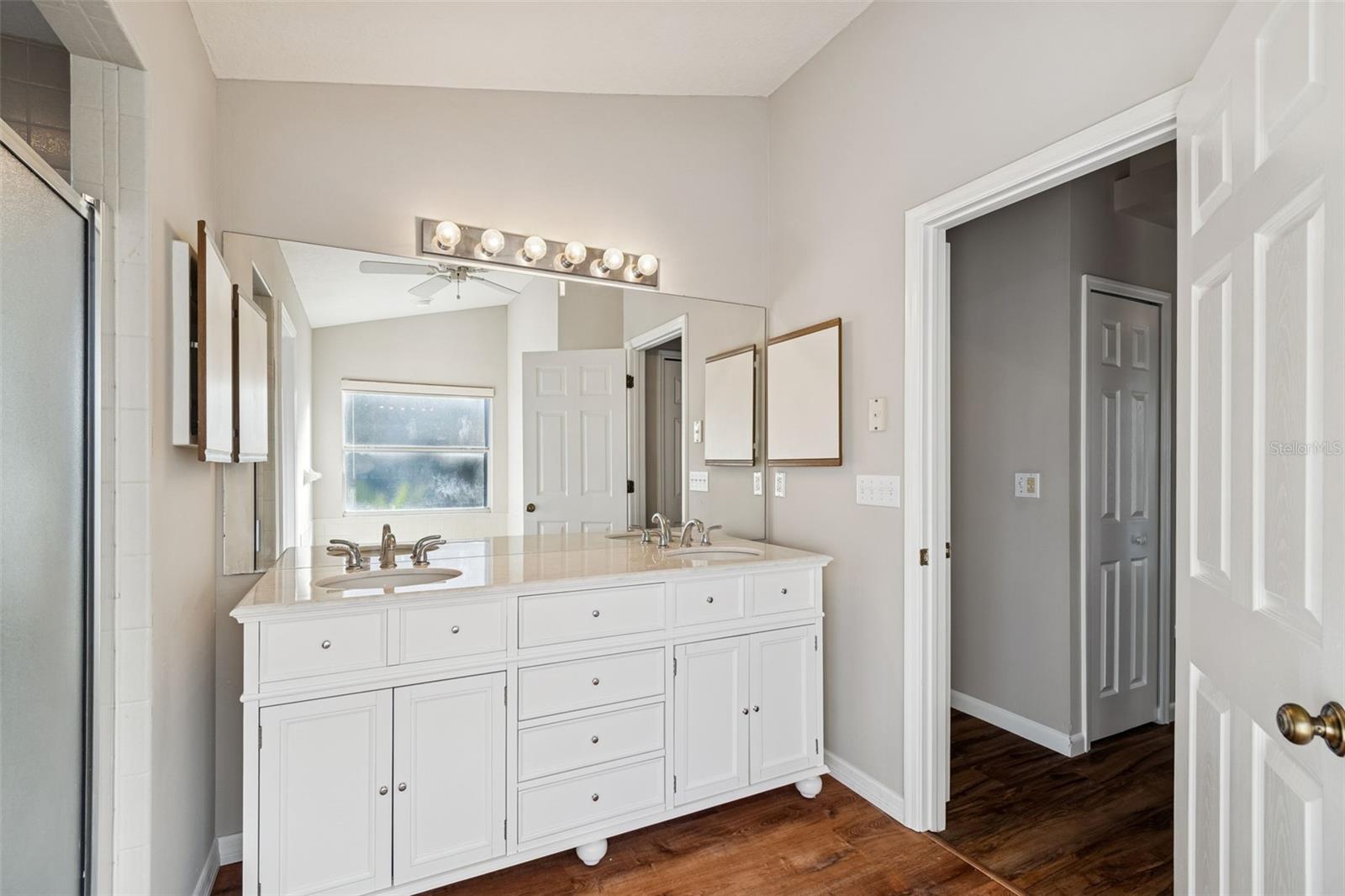 Image 23 of 79 For 377 Wood Chuck Avenue