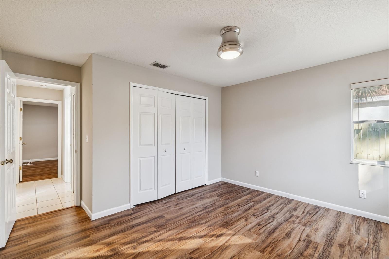 Image 47 of 79 For 377 Wood Chuck Avenue