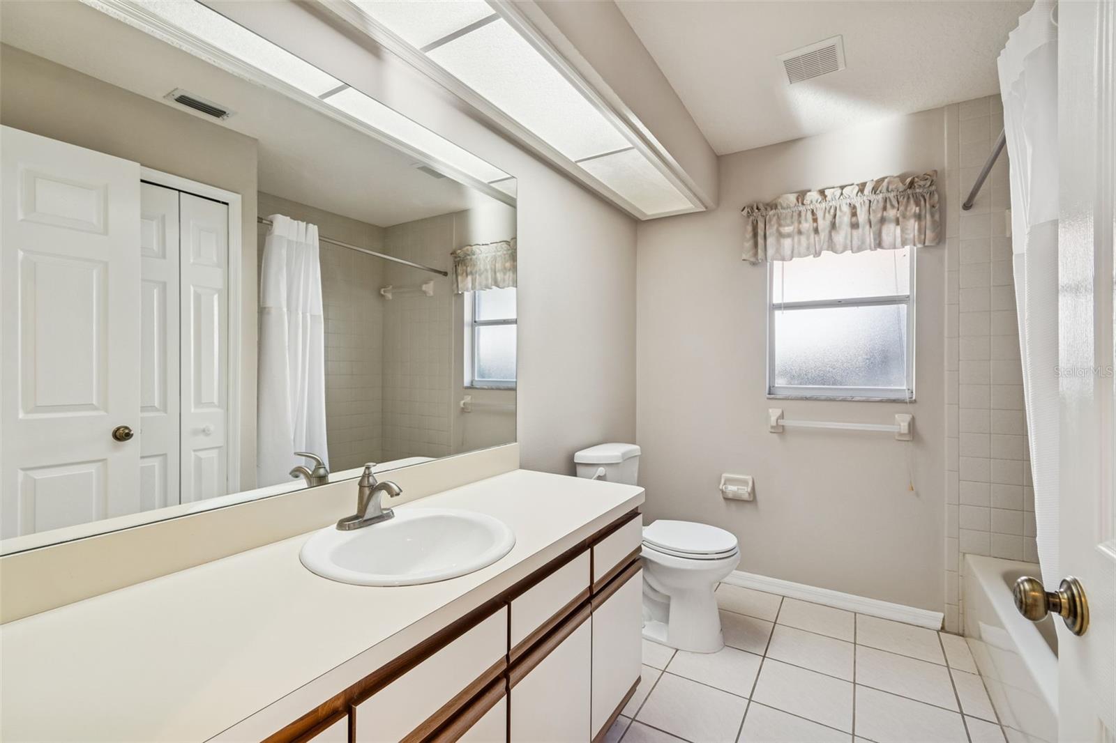 Image 48 of 79 For 377 Wood Chuck Avenue