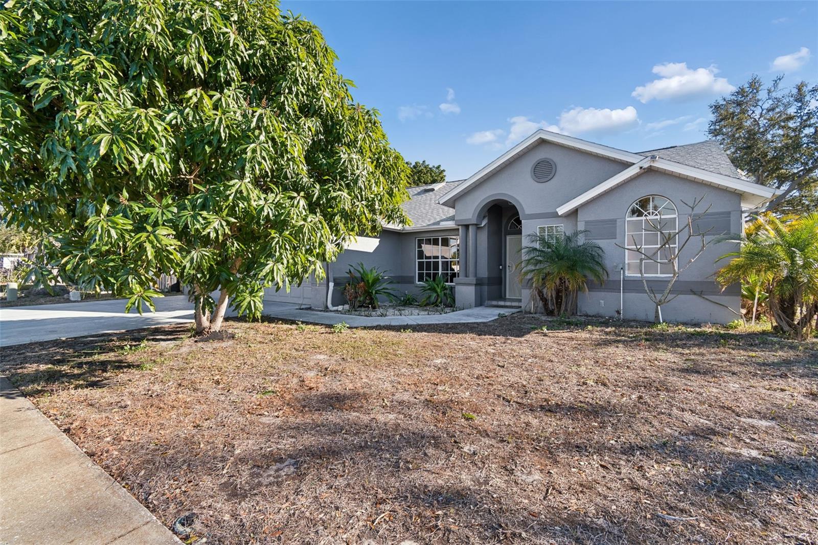 Image 7 of 79 For 377 Wood Chuck Avenue