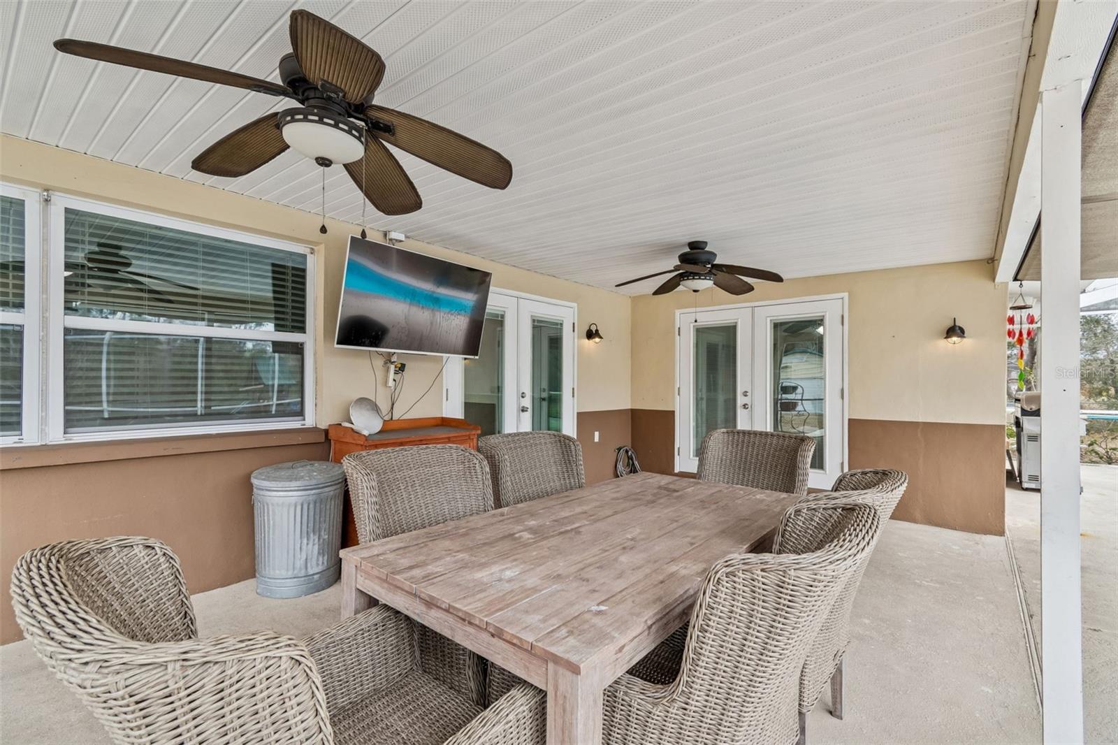 Image 25 of 49 For 9732 Casey Drive