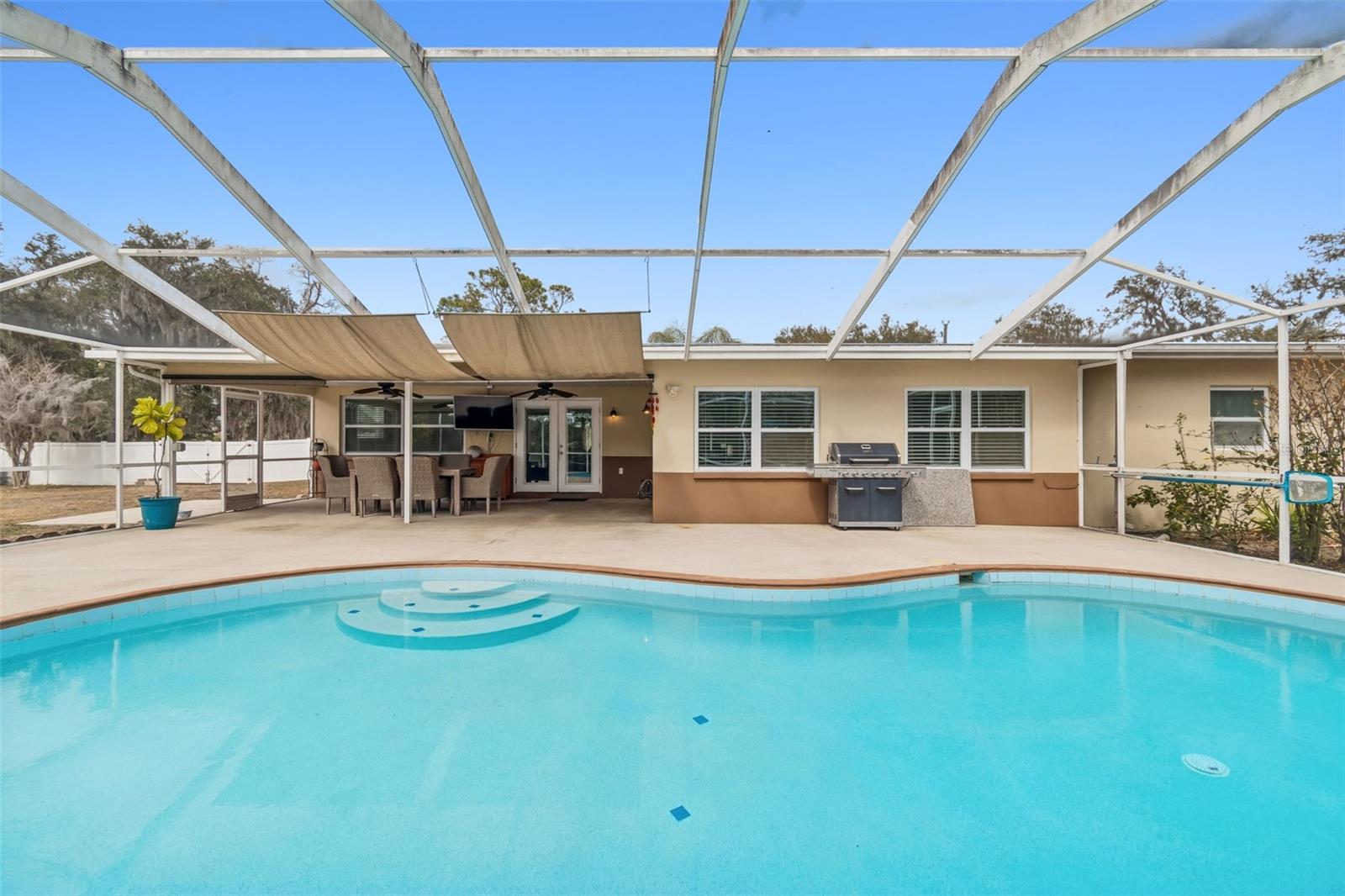 Image 27 of 49 For 9732 Casey Drive