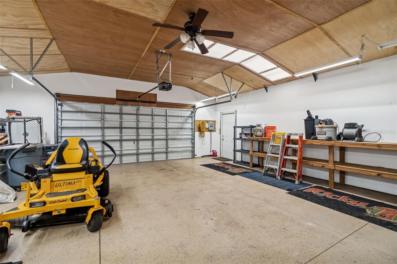 Image 35 of 49 For 9732 Casey Drive