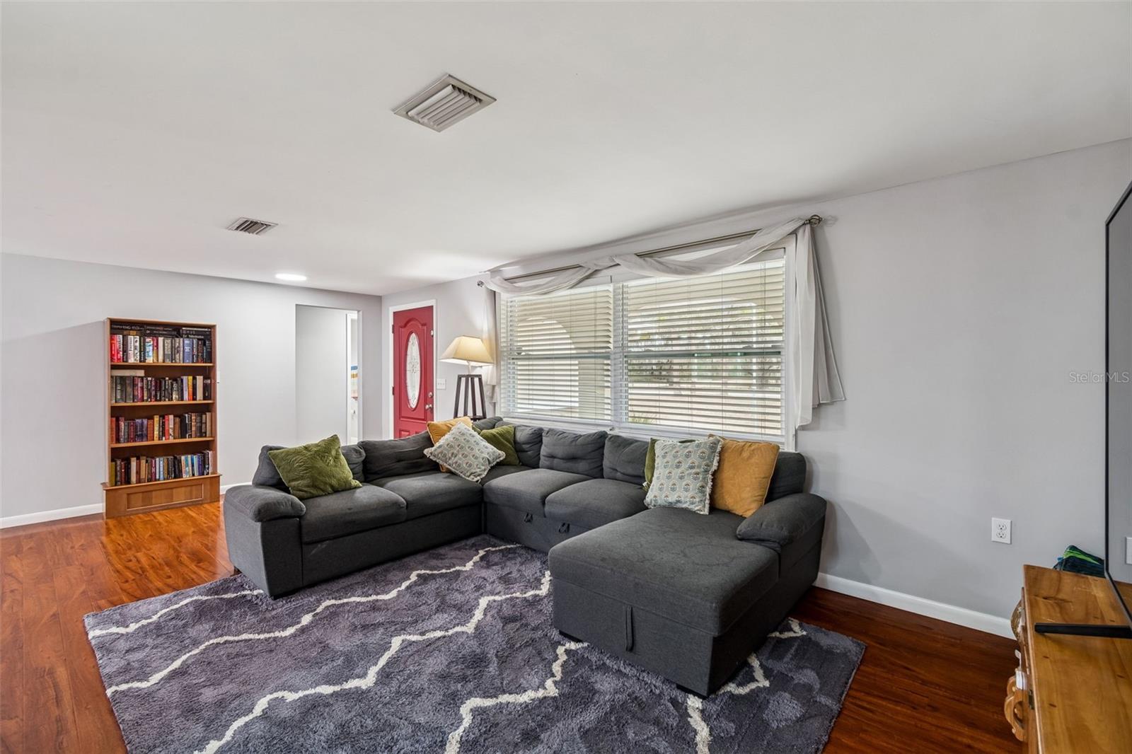 Image 7 of 49 For 9732 Casey Drive