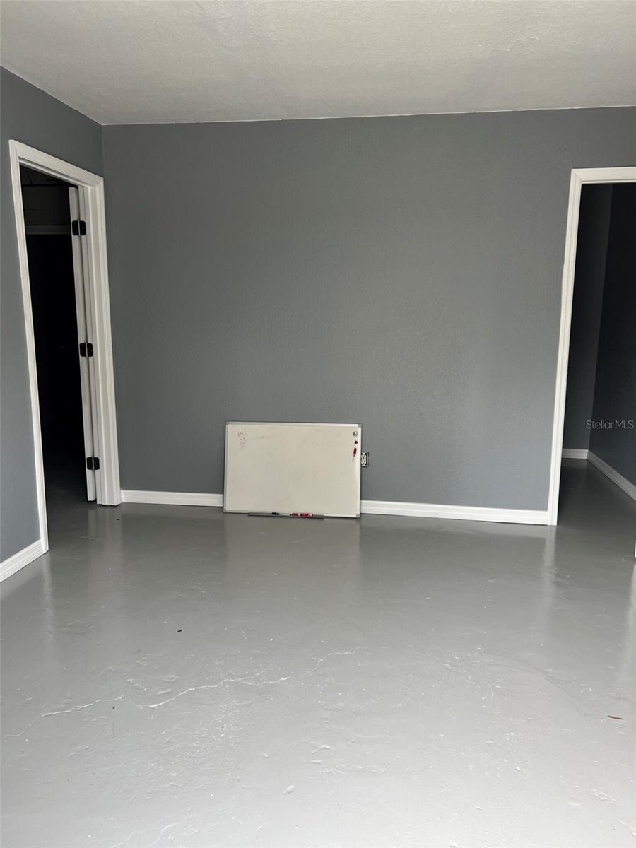 Image 12 of 16 For 7809 Clark Moody Boulevard