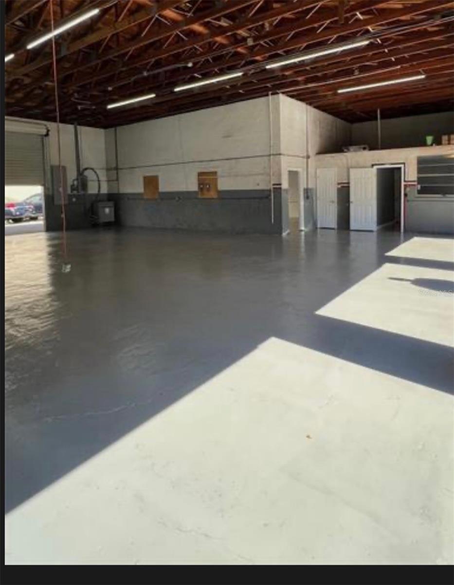 Image 5 of 16 For 7809 Clark Moody Boulevard