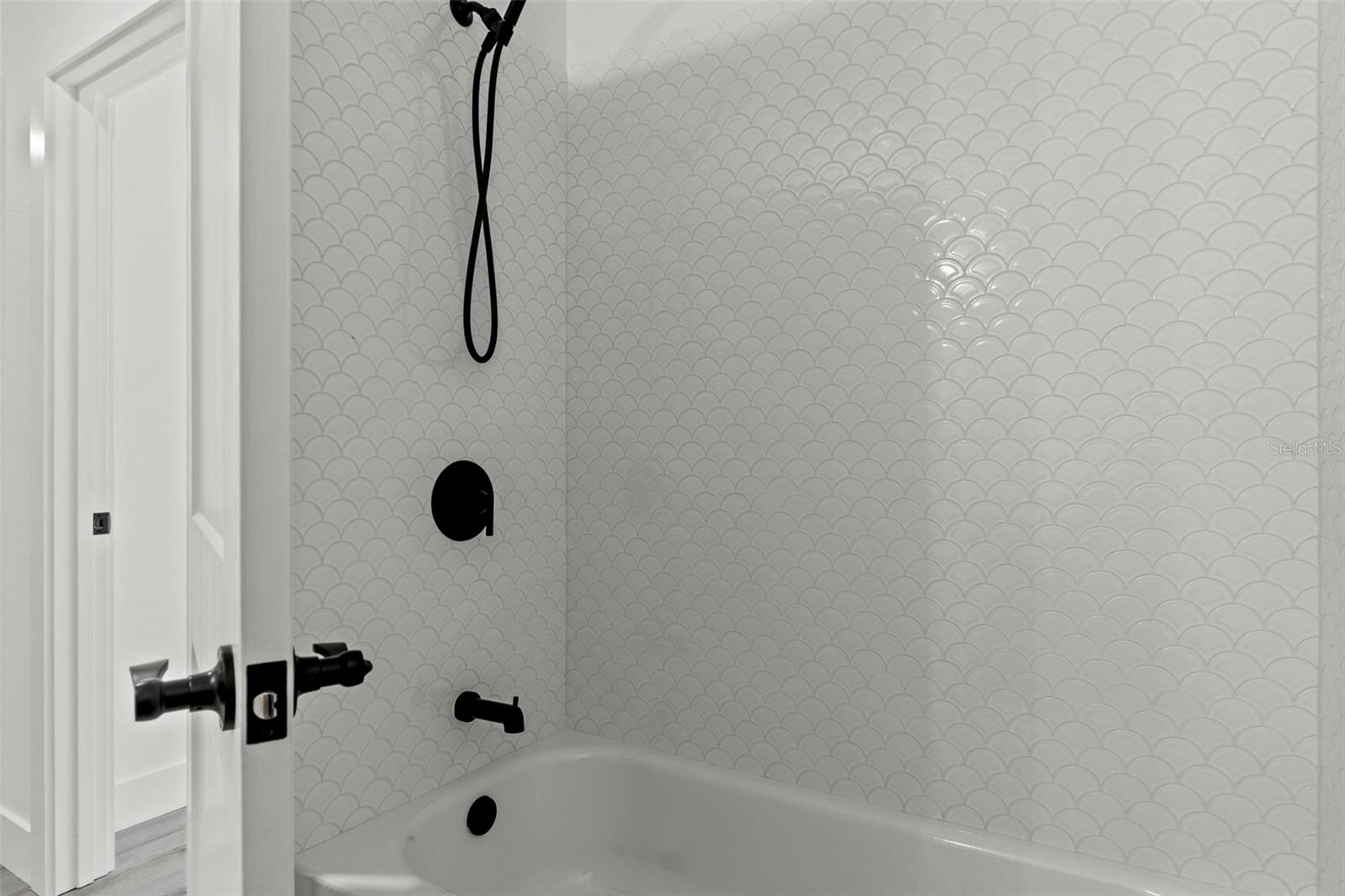 Image 28 of 38 For 14197 Red Marlin Avenue