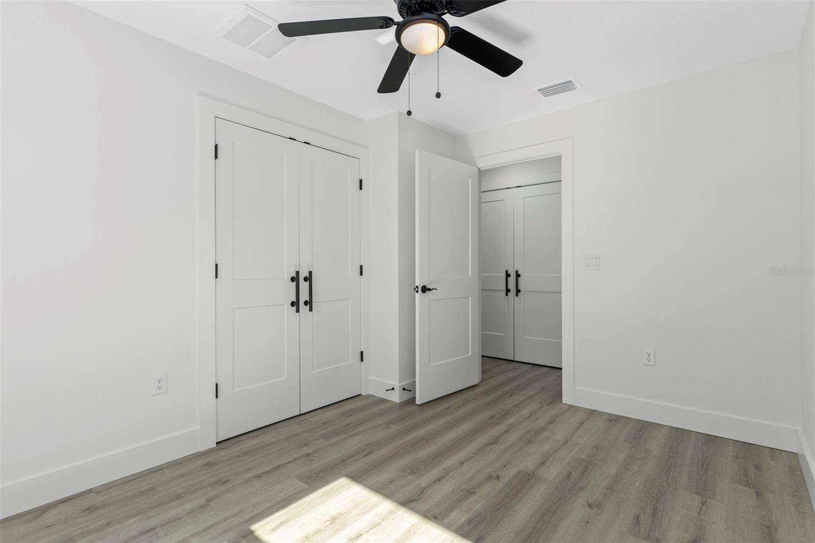 Image 30 of 38 For 14197 Red Marlin Avenue