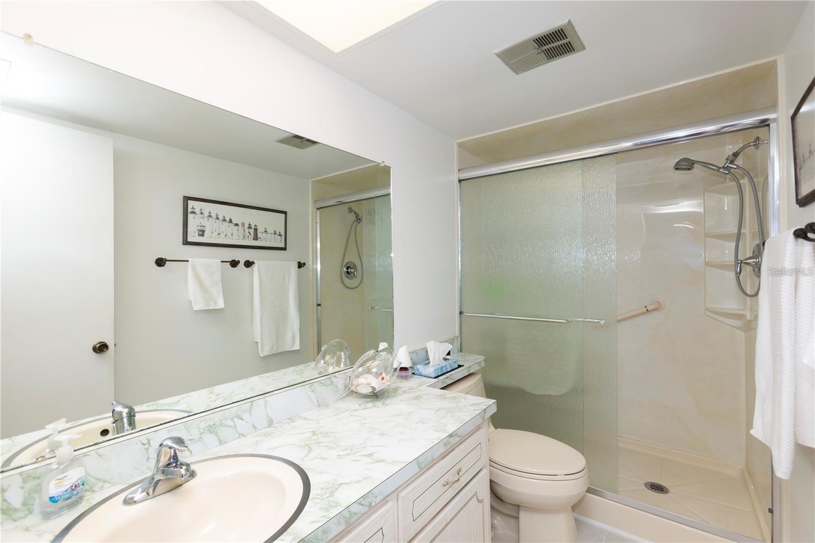 Image 10 of 20 For 4632 Marine Parkway 201