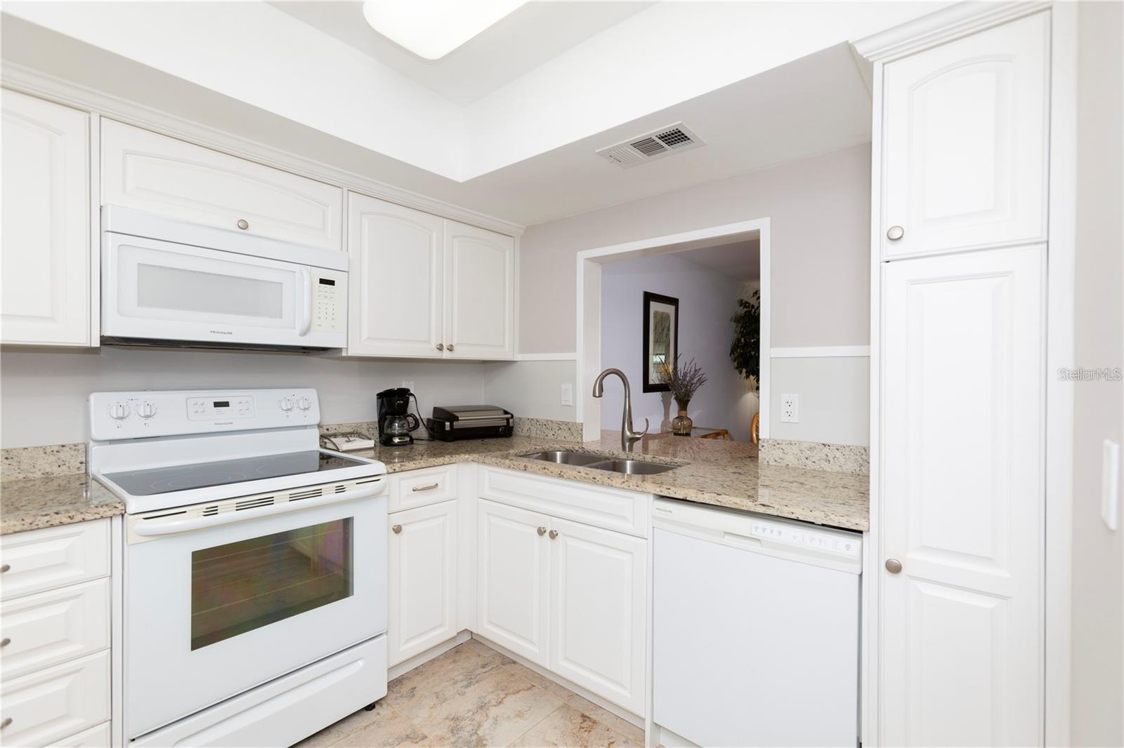 Image 2 of 20 For 4632 Marine Parkway 201