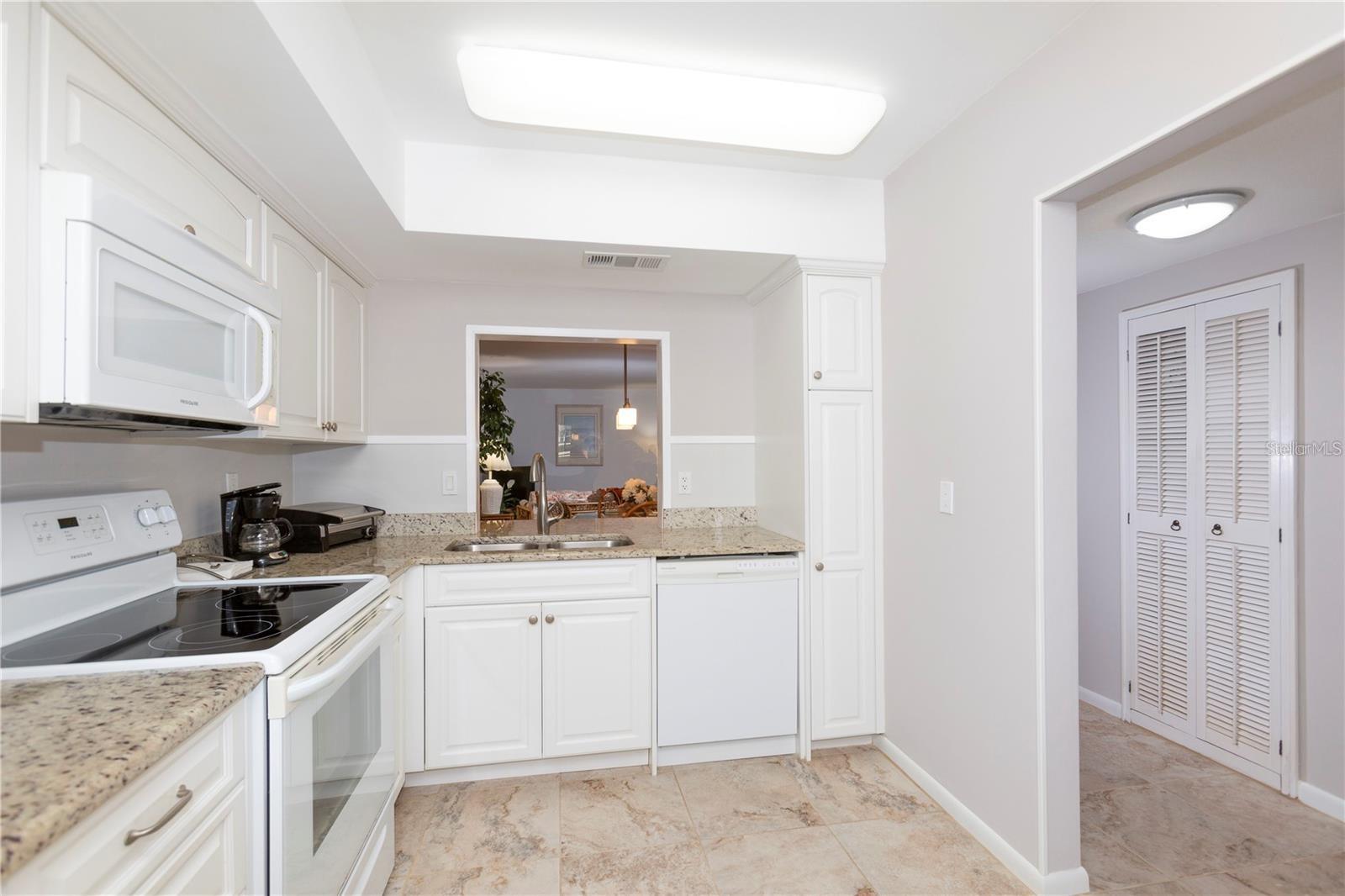 Image 3 of 20 For 4632 Marine Parkway 201