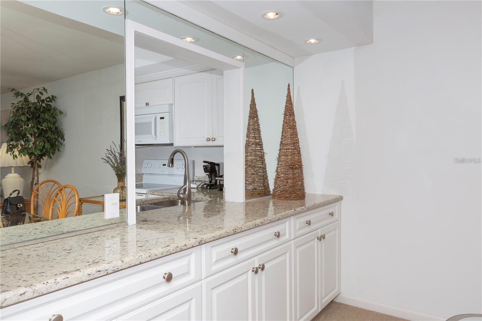 Image 4 of 20 For 4632 Marine Parkway 201