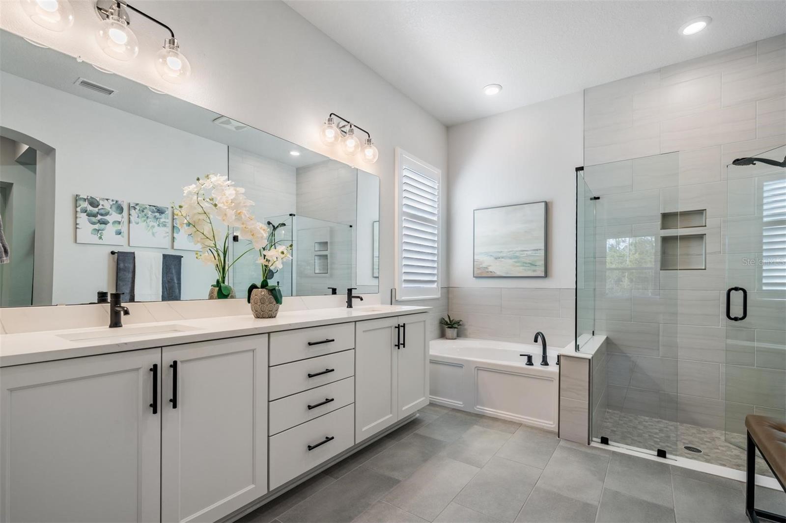 Image 17 of 51 For 3378 Tour Trace