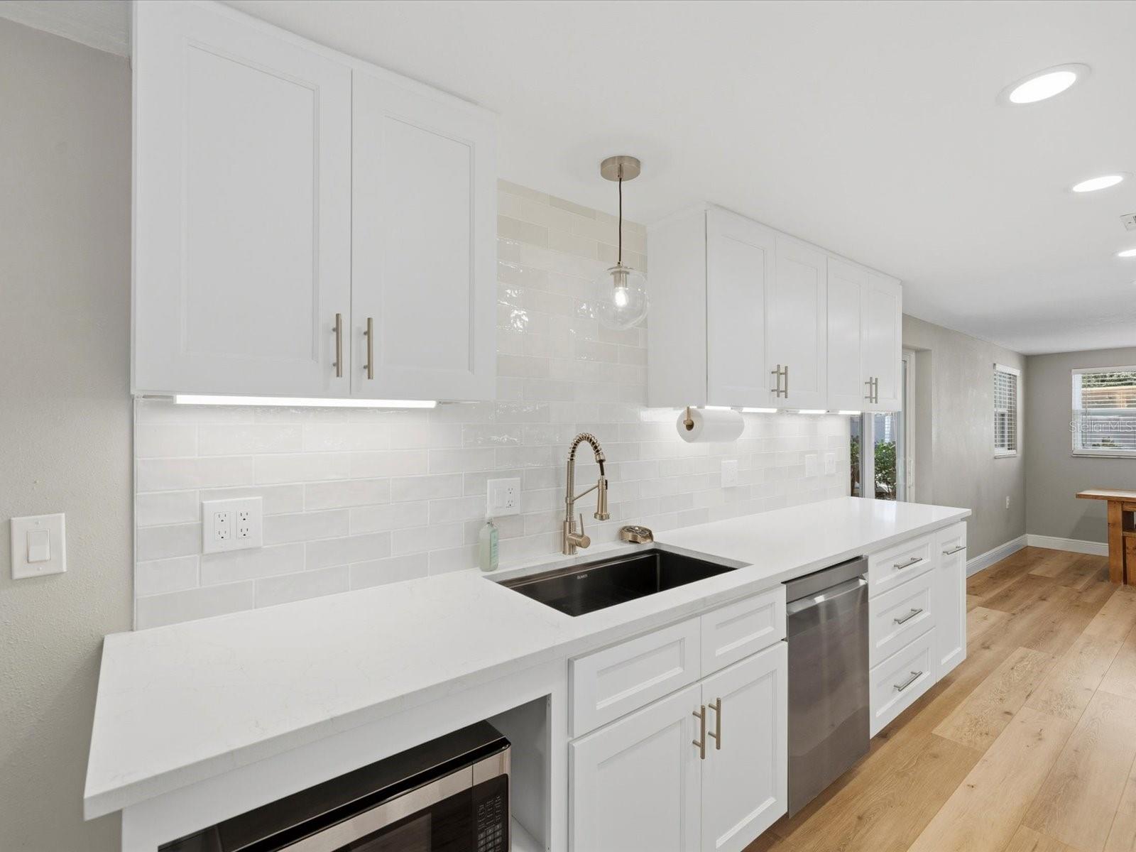 Image 11 of 90 For 5532 Berlin Drive