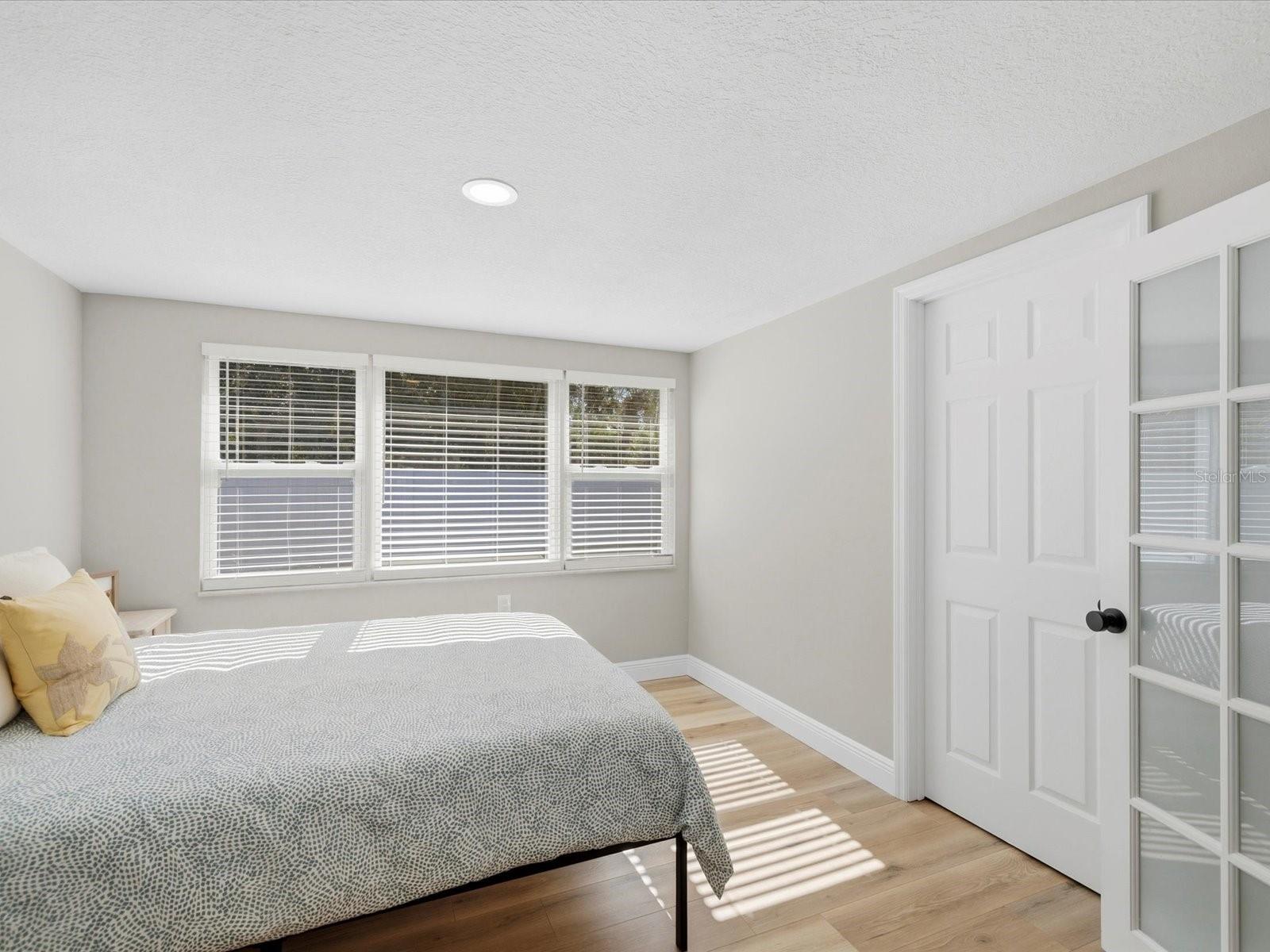 Image 27 of 90 For 5532 Berlin Drive