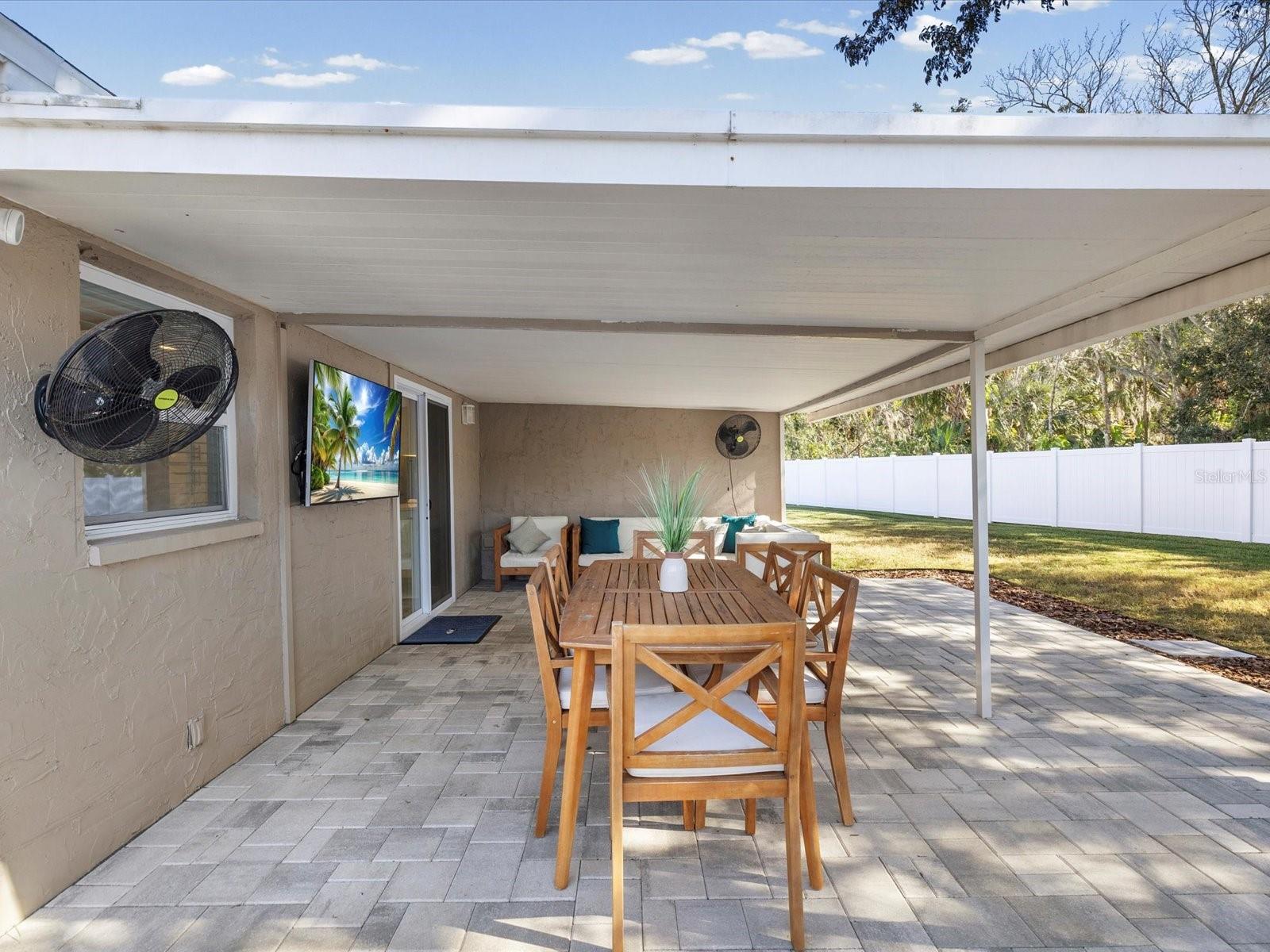 Image 32 of 90 For 5532 Berlin Drive