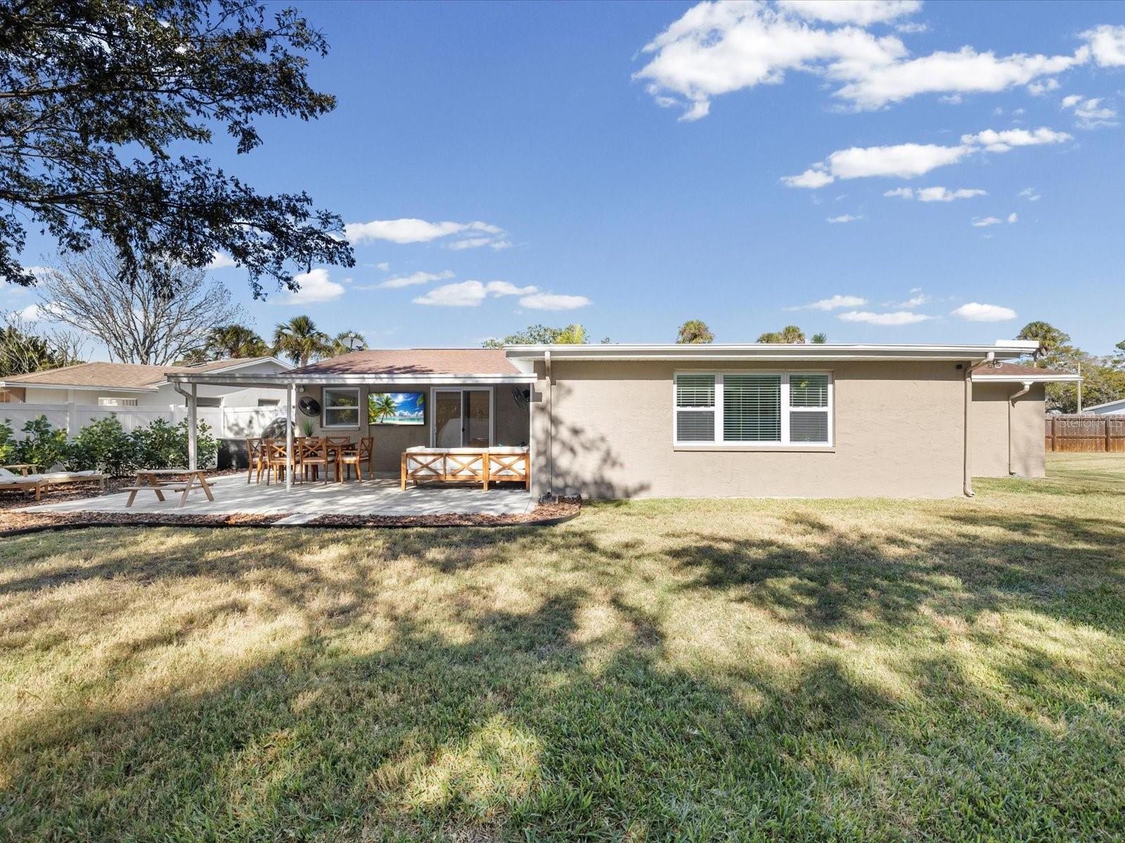 Image 38 of 90 For 5532 Berlin Drive