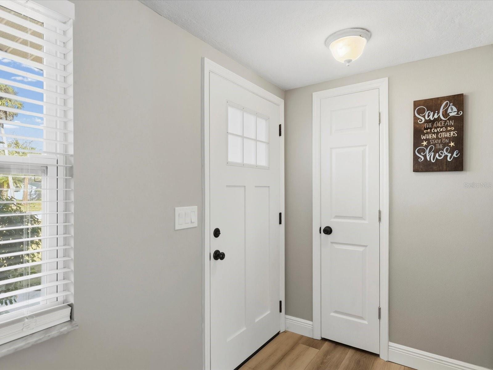 Image 5 of 90 For 5532 Berlin Drive